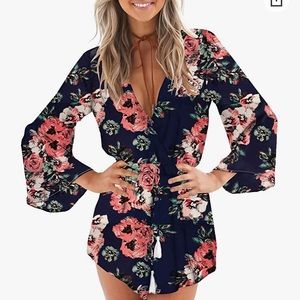 Sleeved short romper